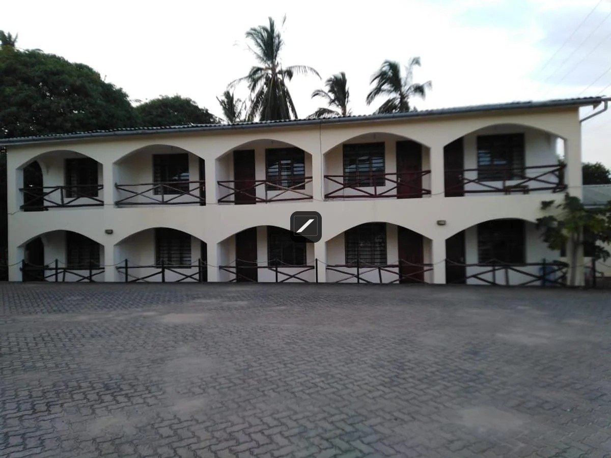 032b2e11-f352-477f-afb3-9fbce26ca3b7