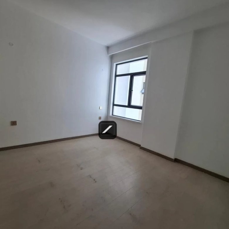 780