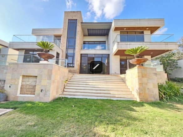 3ce876d5 7a5f 42f1 bc99 fa7a837a46db