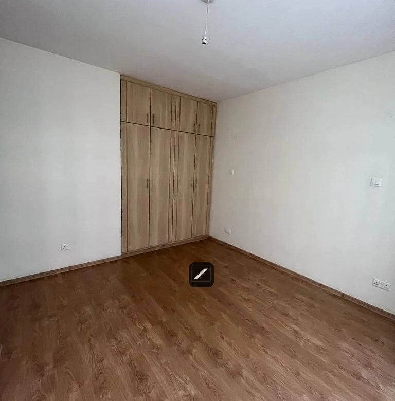 768