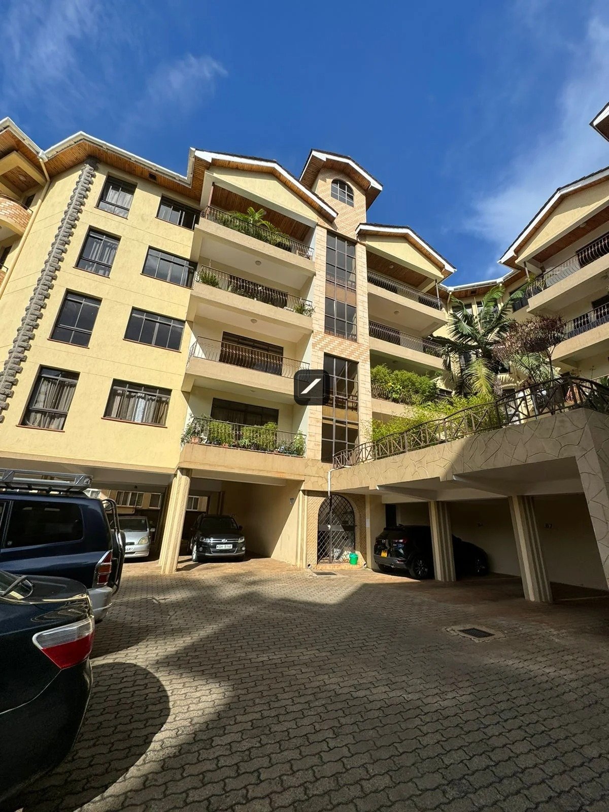 WhatsApp Image 2024 05 04 at 21.00.14