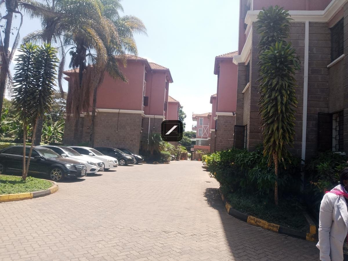 d8d777bf-d965-470f-a383-c4ddc9c3b943