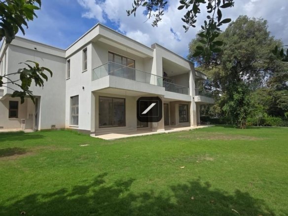 E3661749 49ef 432b b152 cbd45c977151