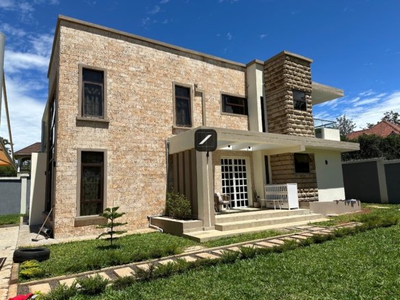 Imgi 24 WhatsApp Image 2024 06 17 at 15.59.50