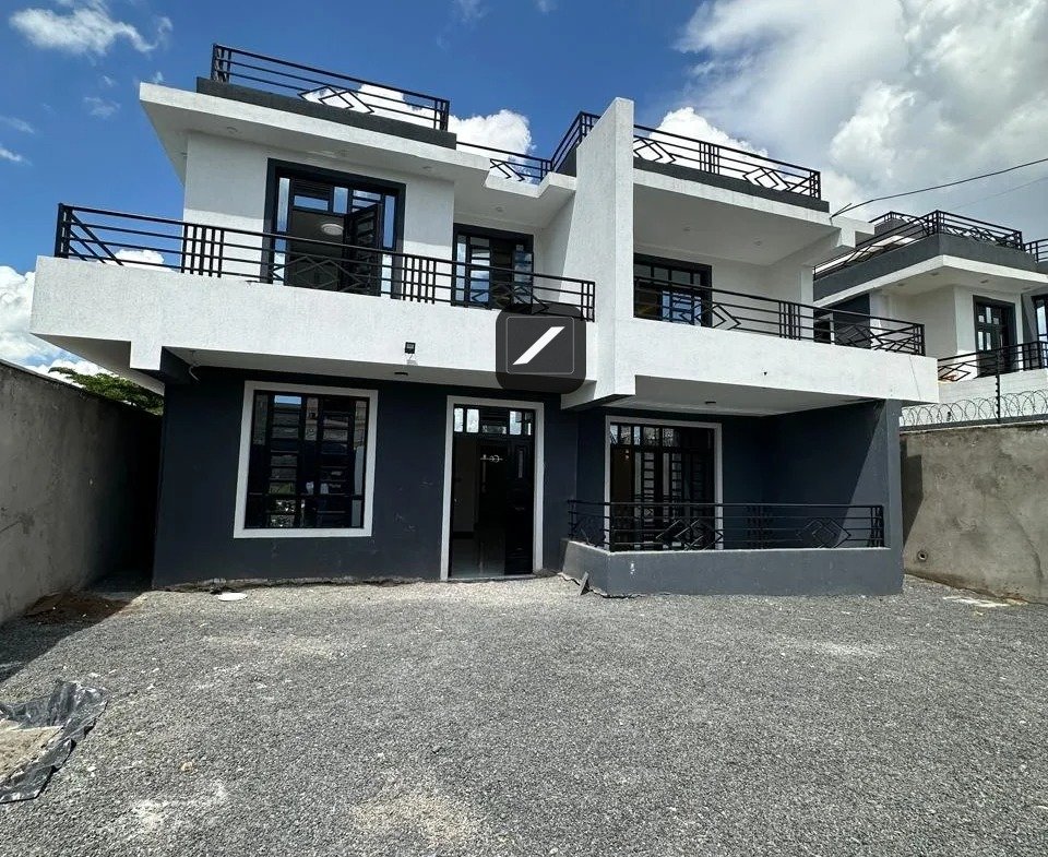 imgi_2_WhatsApp-Image-2025-04-14-at-3.41.15-PM-960×785