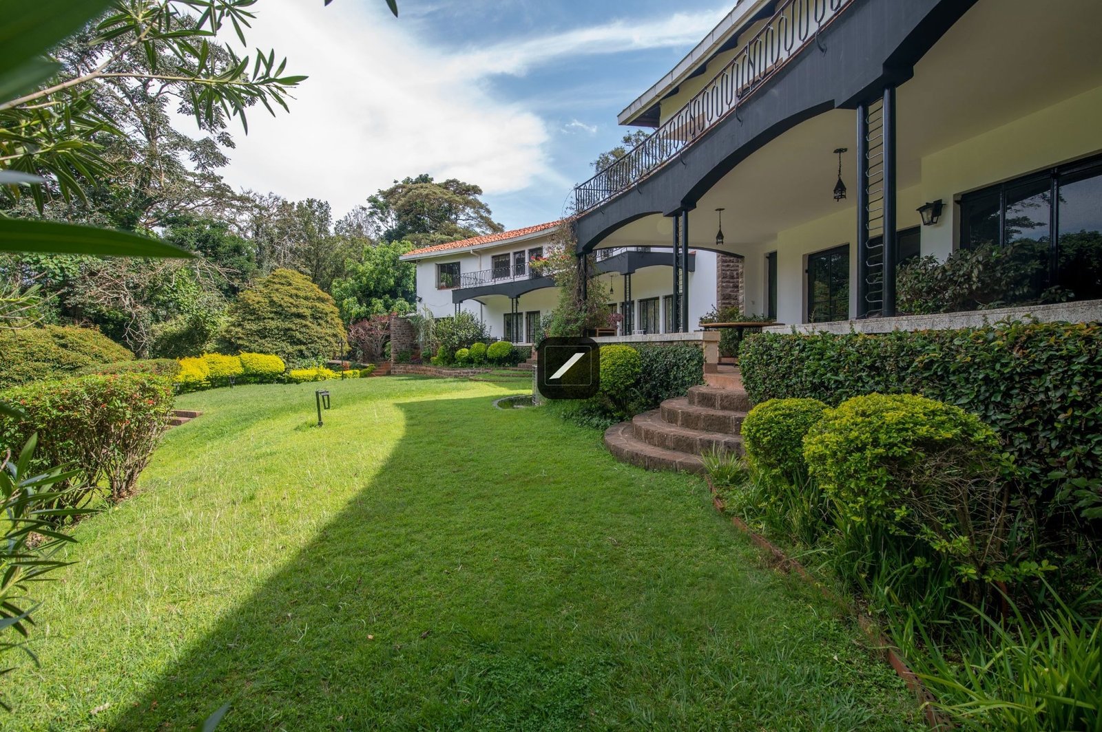 imgi_172_2024633_H_77