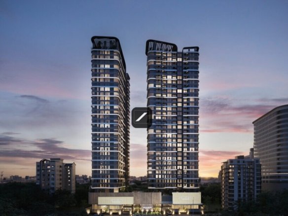 Imgi 2 frontal night mobile 819x1024 2 819x650