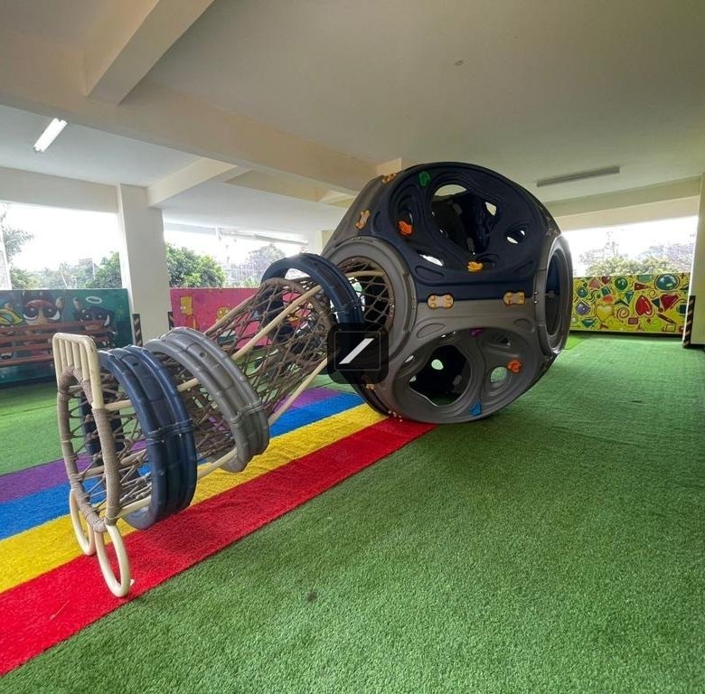 780